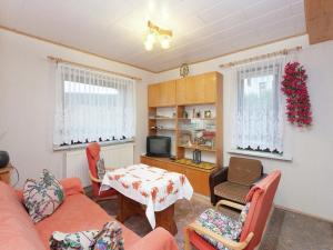 Family-Friendly Forest Home