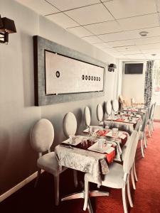 Hotels Logis Hotel Saint Martin : photos des chambres