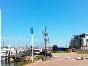 6 person holiday home in Wendtorf