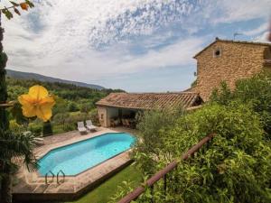 Maisons de vacances Holiday Home in Oppede with Private Pool : photos des chambres