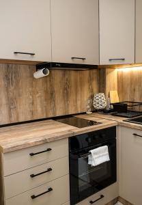 Stylish Flat with Free Pool Access, Bendita Mare by Flat Mаnаger