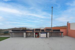 4BR Chalet El Romero-Private Pool, Barbecue & Chill