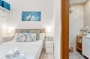 Central Boutique apartment 3 mins from Calle Larios and 20 min from beach