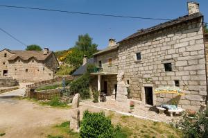Maisons de vacances Gites de france aux badieux : photos des chambres