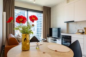 Towarowa Towers Suites