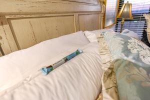 Victorian Escape in the City at The Lineal