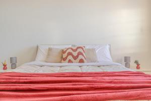 The Purple House between Modena and the Ferrari Museum