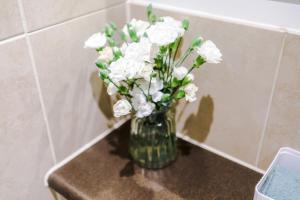 Elegant 2BR City Flat near Northern Quarter