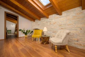 Villa The Mulberry Stonehouse by Istrialux