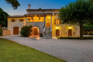 Villa The Mulberry Stonehouse by Istrialux