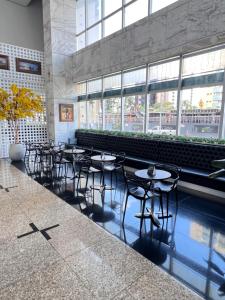 Mercure Lider 1303, Flats Rocha