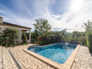 Villas Villa in Felines with Heated Pool : photos des chambres