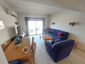 1BR Apt, Huge Balcony, Walk to Nissi Beach