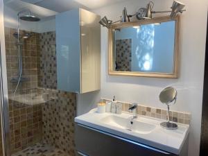 Mas de la Calade Bed & Breakfast