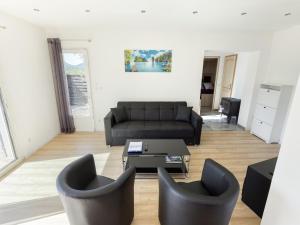 Maisons de vacances Holiday Home in Brignoles with Private Pool : photos des chambres