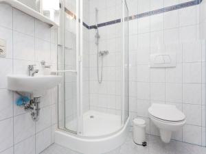 Holiday Stay with Terrace