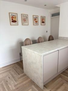 Seaside Retreat Luxury Apartment