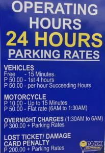 12 Minutes from Mall of Asia - Spacious Condo with Balcony & Hot Shower