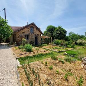 Le Potagîte, Gîte dans un jardin potager Limousin