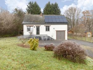 Cozy Family Cottage in Érezée