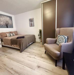 Bens cosy studio in Bucharest