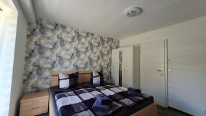 Ferienwohnung Blumenberg Hahn Grabenstraße