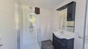 Ferienwohnung Blumenberg Hahn Grabenstraße