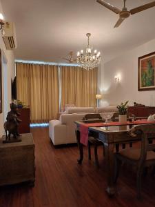 Urban Exotica home in GK2 M block