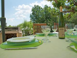Maisons de vacances Holiday Home Provence with Pool : Maison de Vacances 3 Chambres 