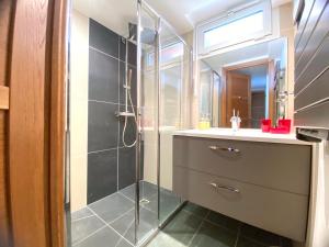 Villas Les Chenes Lieges grande villa avec piscine : photos des chambres