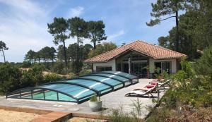 Les Chênes Lièges grande villa avec piscine