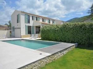 Villas Villa in Malaucene with Heated Pool : photos des chambres