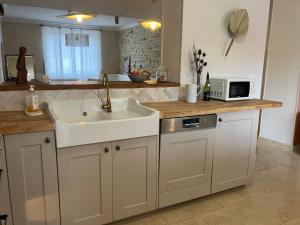 Villas La Gannatoise Family home with garden : photos des chambres