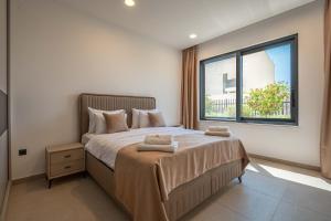 Luxury Villa - New Building with pool and Fantastic Panoramic Sea View