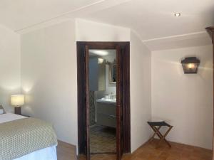 B&B / Chambres d'hotes Mas de la Calade : photos des chambres