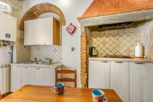 GuestHost - San Giorgio Tiny Gem near Ponte Vecchio