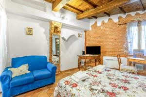 GuestHost - San Giorgio Tiny Gem near Ponte Vecchio