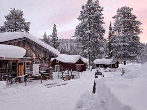 Peurakaltio Arctic Retreat