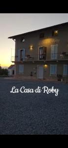 La Casa di Roby-1 appartamento la morra con piscina