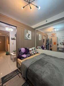 GLY & KAT Staycation