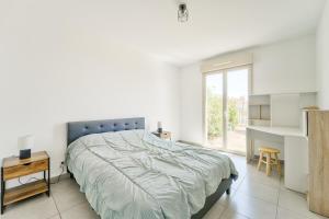 Lovely 1BR with garden, private parking & Sea View - 3hvězdičkové hotely ve městě Nice