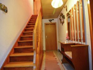 Schönes Ferienhaus mit großem Garten bei Stadlern