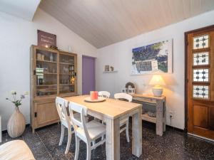 Villas Villa in Pouzols with Private Pool : photos des chambres