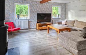 Stunning Home In Asarum With Wifi