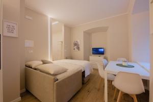 Alpine Escape 1BR Apartment A
