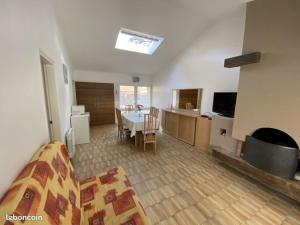 Maison 200m plage rue pietonne