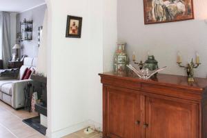 Spacious quiet house with pretty garden