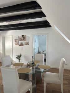 Idyllisches Wohnen im Schloss