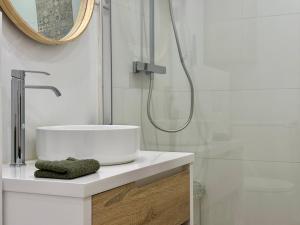 2 pièces cosy tout équipé au calme avec piscine