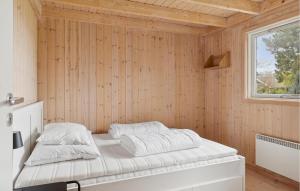 Beautiful Home In Gørlev With Sauna